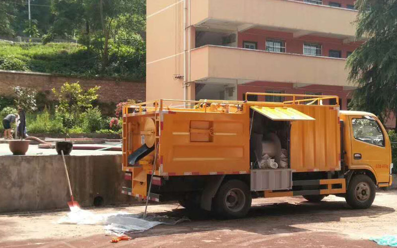 國五藍(lán)牌污水處理車（東風(fēng)小多利卡）